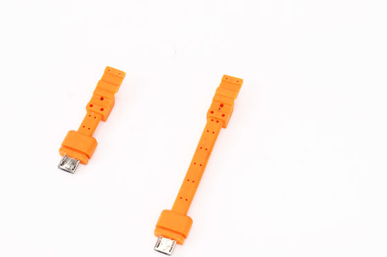 180 การหมุน 3 ใน 1 สาย USB แม็กเนติก ความยืดหยุ่น USB C Micro USB สําหรับอุปกรณ์ POS